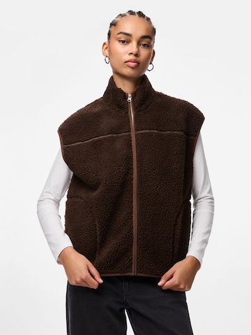 PIECES Bodywarmer 'PCSADIA' in Bruin: voorkant