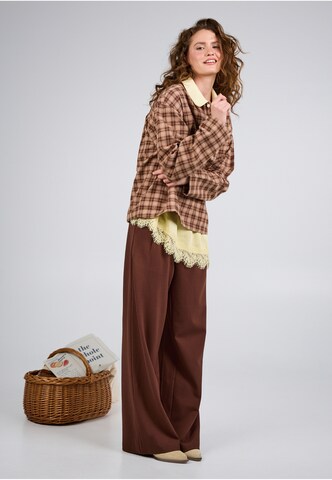 OH APRIL Shirt 'Diana' in Bruin