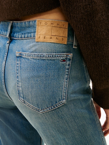 Tommy Jeans - Bootcut Vaquero 'SIA' en azul