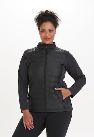 Q by Endurance Between-Season Jacket 'Sprinna' in Black: front