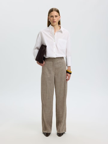 SELECTED - Pierna ancha Pantalón de pinzas en marrón