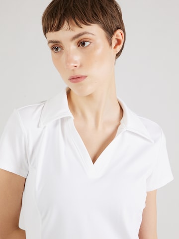 T-shirt fonctionnel 'TASHA' Marika en blanc