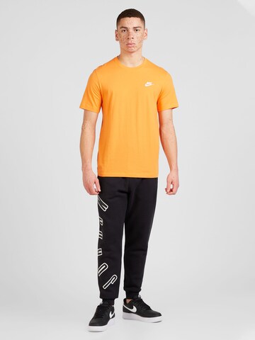 Nike Sportswear Regular Fit T-Shirt 'Club' in Orange