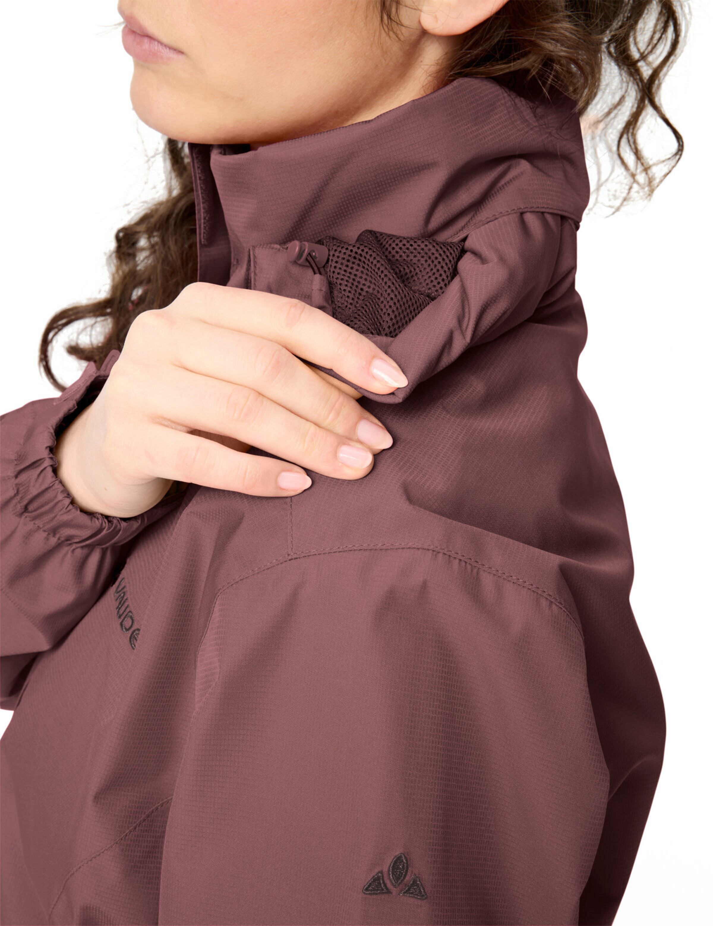 VAUDE Outdoor jacket 'Escape' in Red