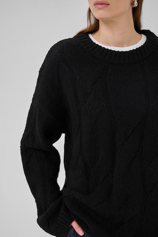 My Essential Wardrobe Sweater in Black