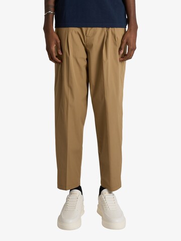 LOW BRAND Regular Broek in Beige: voorkant