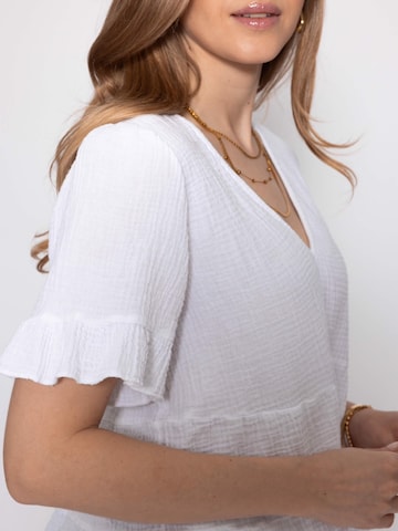 SASSYCLASSY Shirt in White