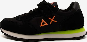 SUN68 Sneakers 'Tom Fluo' in Zwart: voorkant