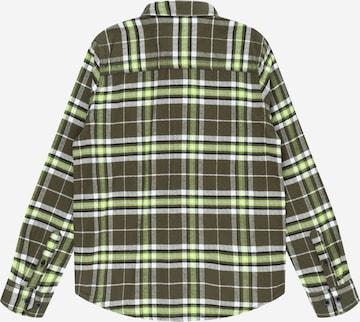 GARCIA Regular fit Button Up Shirt in Green