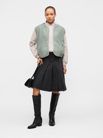 PIECES Weste 'PCKATTY' in Grün