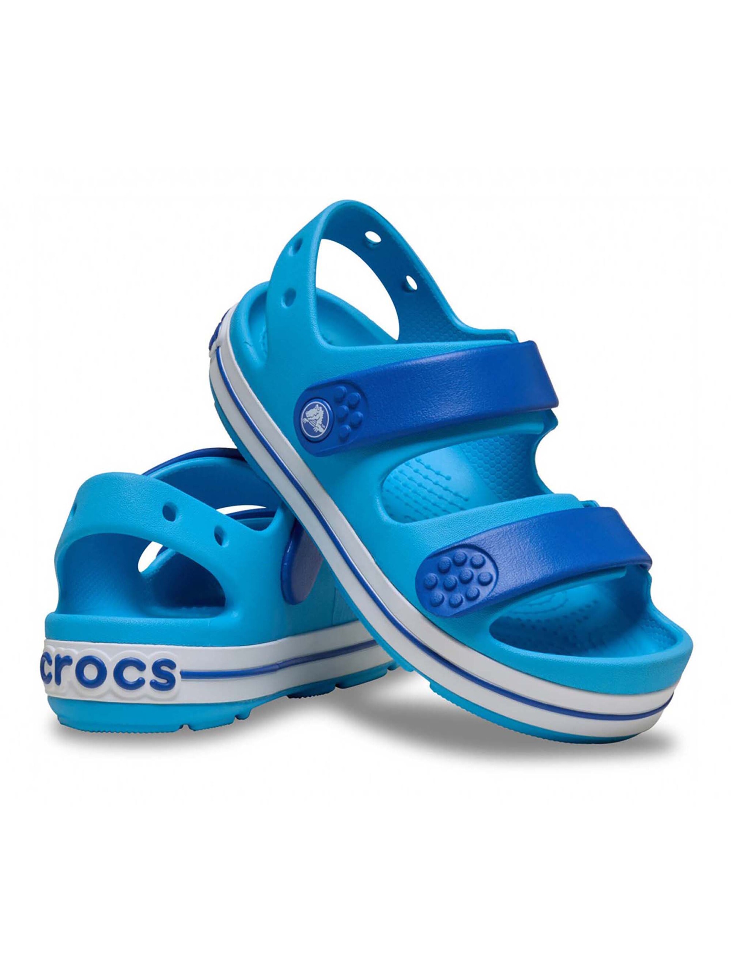 Chaussures ouvertes Crocs en bleu