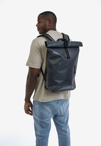 Johnny Urban Sports Backpack 'Conor' in Grey: front