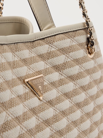 GUESS Tasche 'GIULLY II' in Grau