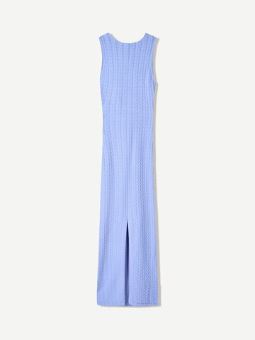 Robes en maille Bershka en bleu