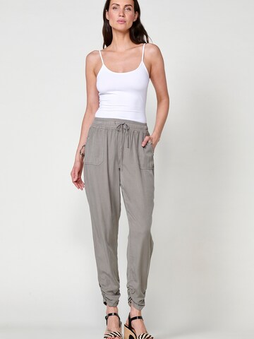 regular Pantaloni di KOROSHI in grigio