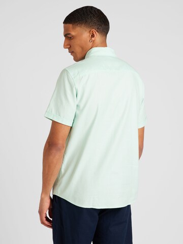 Coupe regular Chemise s.Oliver en vert