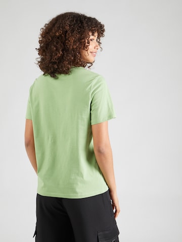 PIECES T-shirt 'RIA' i grön