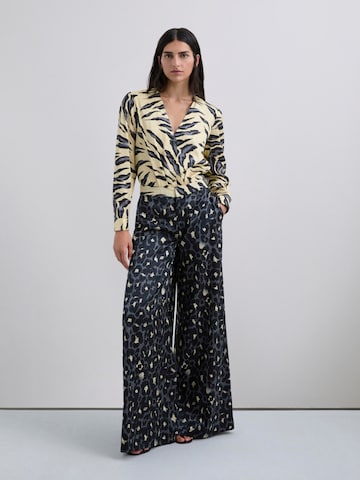 Regular Pantalon ' ' Scalpers en mélange de couleurs : devant