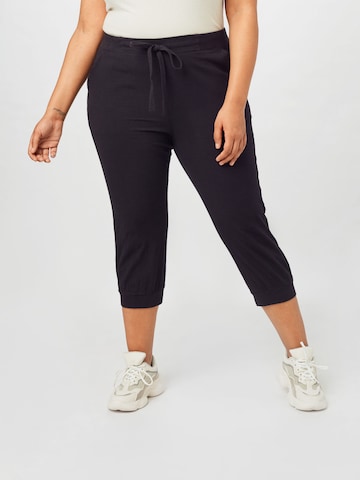 KAFFE CURVE Tapered Pants 'Nana' in Black: front