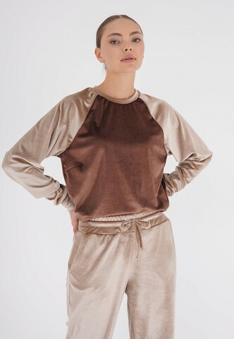 FRESHLIONS Sweatshirt 'Sally' in Brown