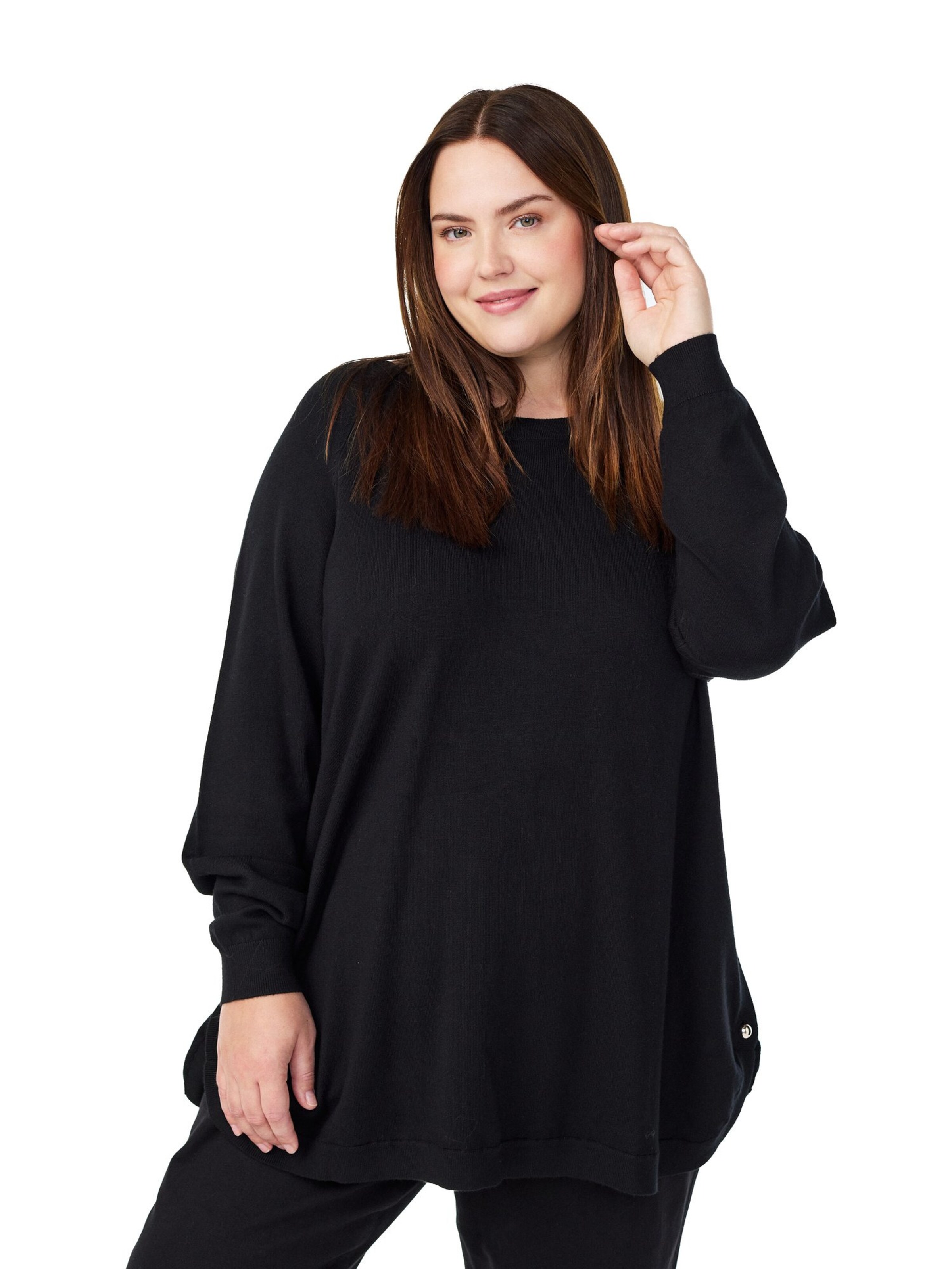 Pulover 'CARRIE' de la Zizzi pe negru: față