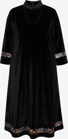 Ulla Popken Jurk in Zwart: voorkant