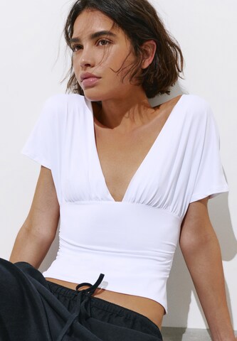 Pull&Bear T-Shirt in Weiß