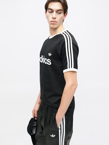 ADIDAS ORIGINALS Футболка '3S RINGER T' в Черный