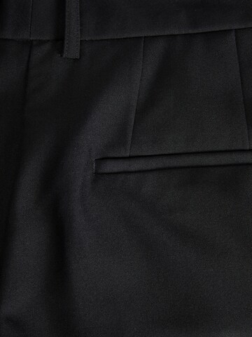 regular Pantaloni con piega frontale di JJXX in nero