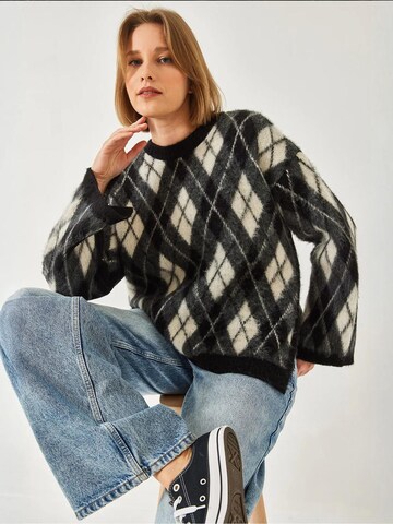 Bianco Lucci - Pullover em preto