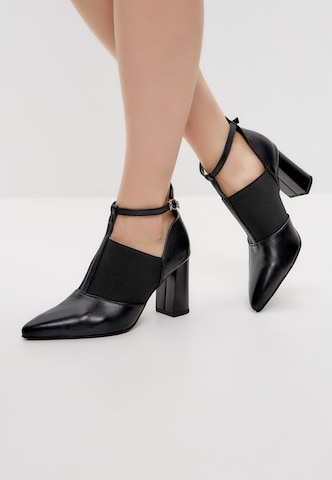 CESARE GASPARI Slingback pumps in Black