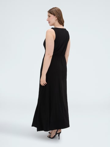Abito di Fiorella Rubino in nero