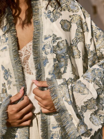 Next Kimono | bela barva
