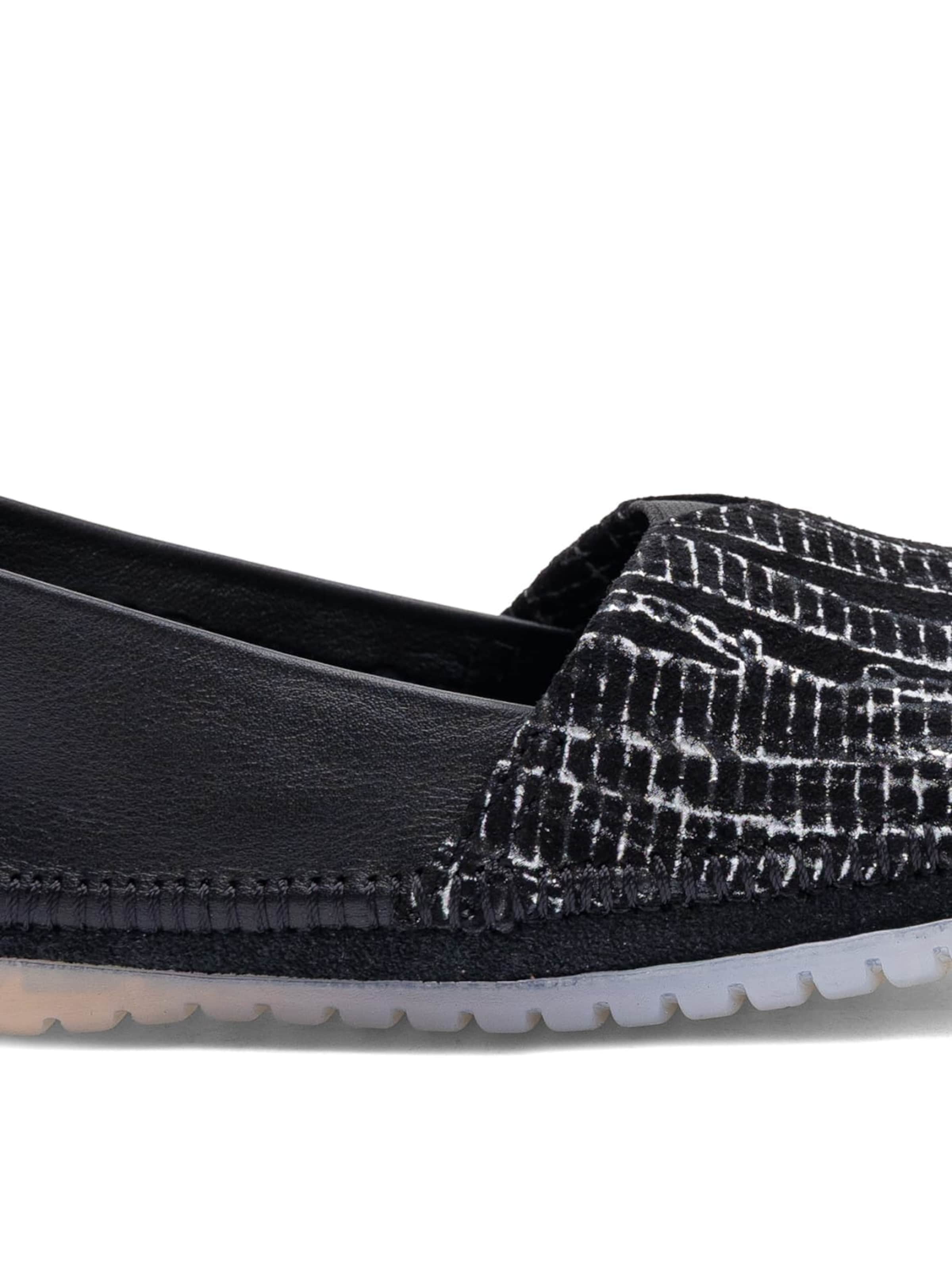 Maciejka Slipper '1930W-48/00-0'‌‌‌‌ in Schwarz