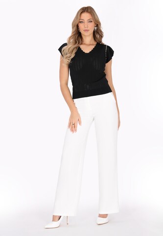 faina Top in Zwart