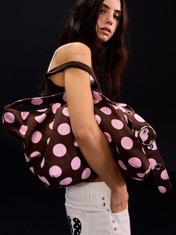 Bershka Handtas in Bruin