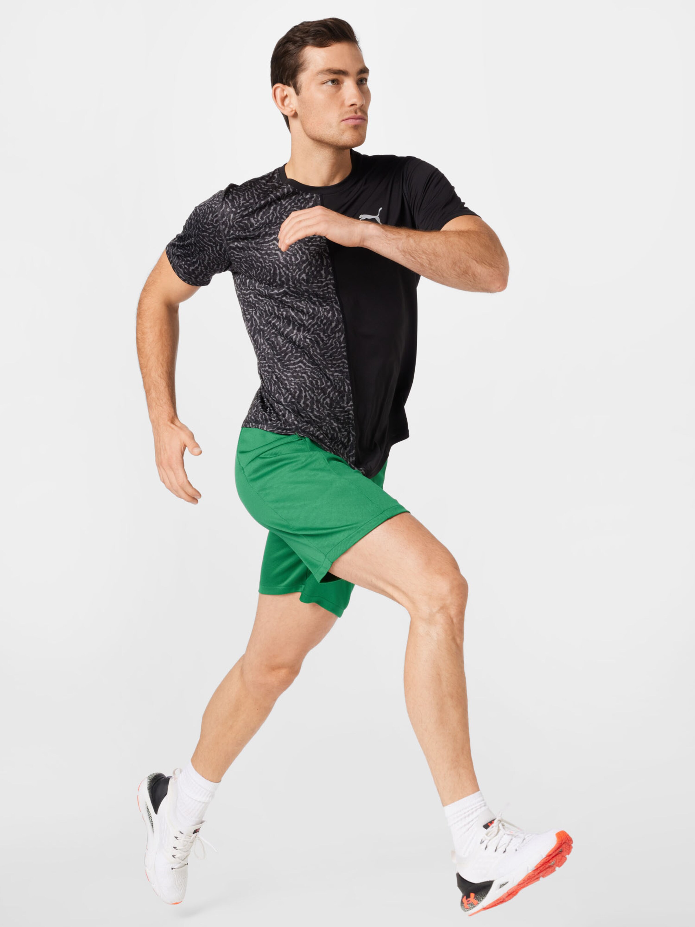 Männer Sportarten PUMA Funktionsshirt in Schwarz - DO45426 Männer Sportarten PUMA Funktionsshirt in Schwarz - DO45426