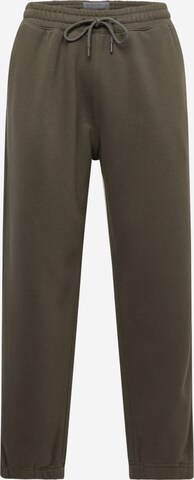 Tapered Pantaloni 'ESSENTIAL' di Abercrombie & Fitch in verde: frontale