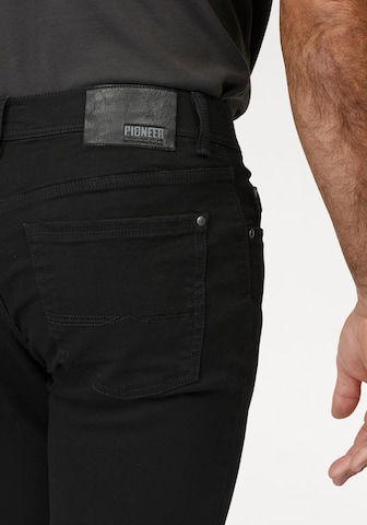 PIONEER Regular Jeans 'Rando' in Schwarz