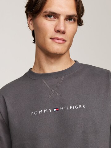 Sweat-shirt TOMMY HILFIGER en gris