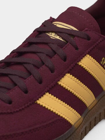 Sneaker low 'HANDBALL SPEZIAL BOLD' de la ADIDAS ORIGINALS pe maro