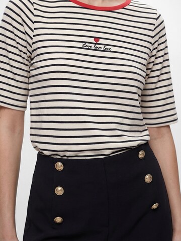 Koton Regular Shorts in Schwarz