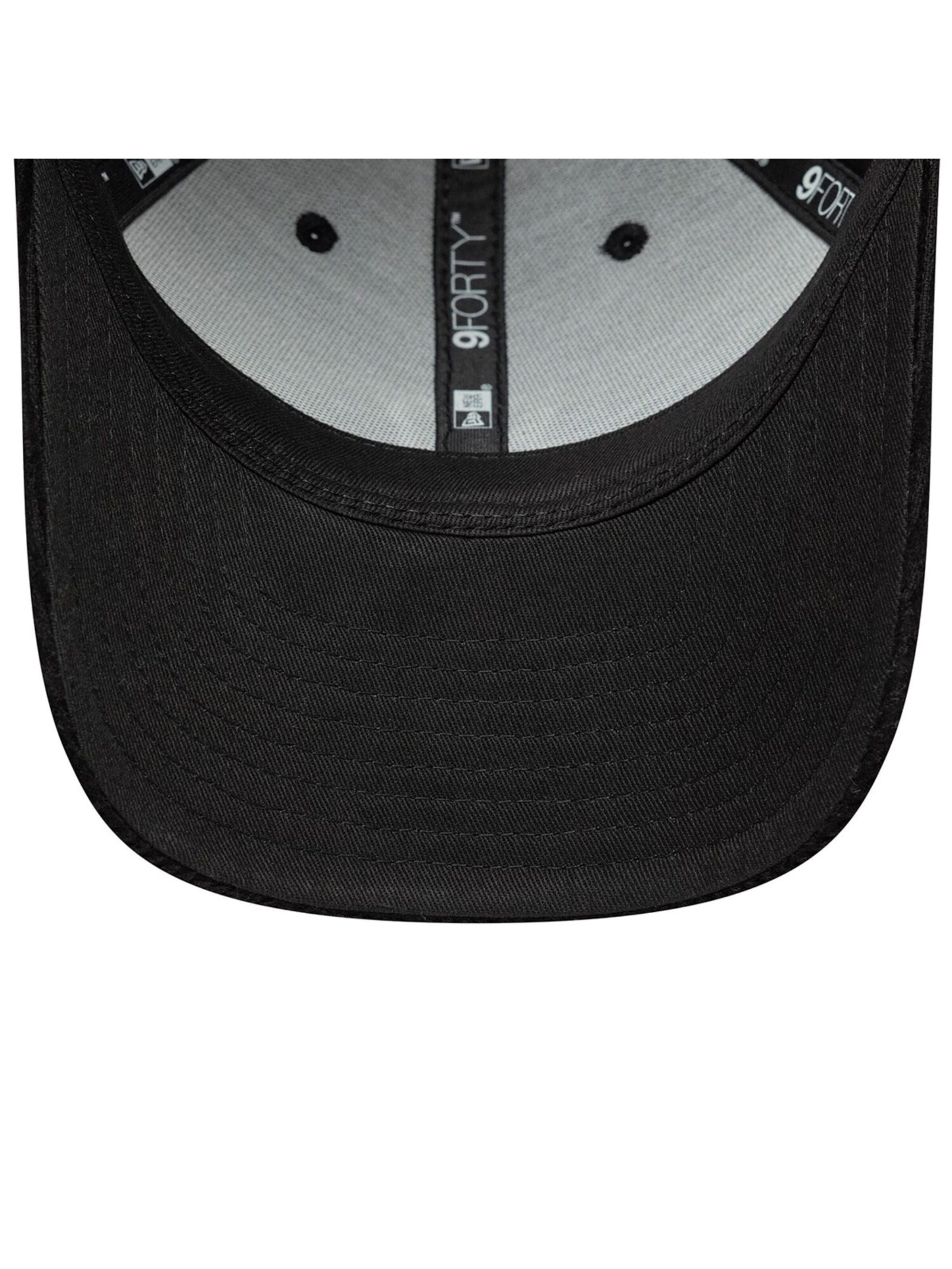 NEW ERA Sports cap '9FORTY New York Yankees' in Black