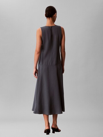 Robe Calvin Klein Jeans en bleu