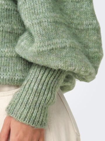 ONLY Sweater in Green
