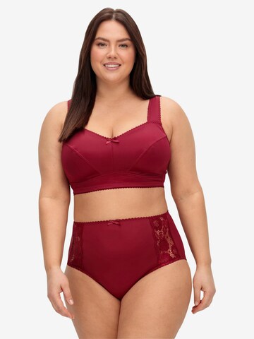 SHEEGO Bra in Red: front