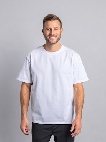 Dirts Shirt 'Heavy Cotton T-Shirt OVERSIZED' in White: front