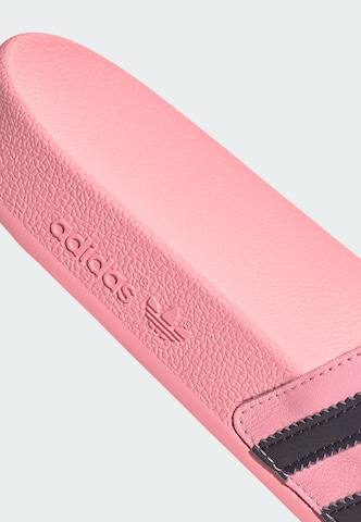 ADIDAS ORIGINALS Пантолеты 'Adilette' в Ярко-розовый