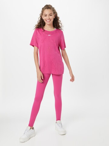 Reebok - Camisa funcionais em rosa