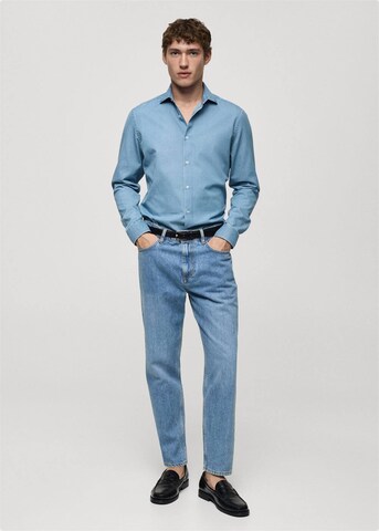 MANGO MAN Slim Fit Hemd 'Chambre' in Blau